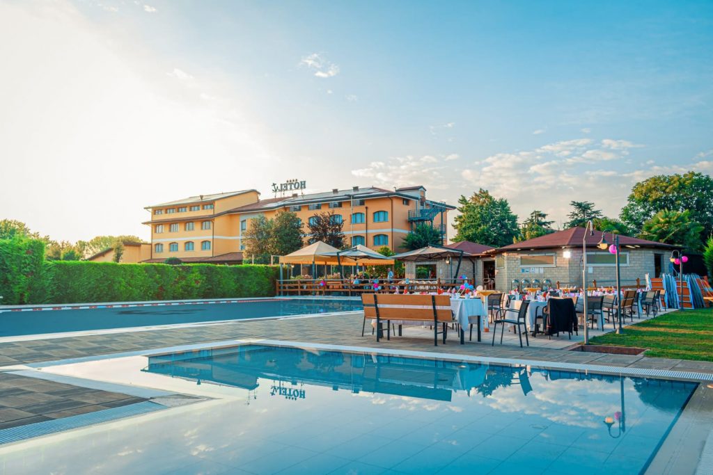festa in piscina meolo ancora sport hotel